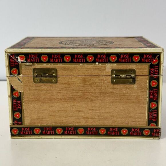Vintage Petit Lancero JM Jose Marti Cigar Box - Picture 4 of 13